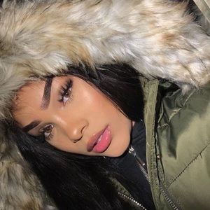 Meet your Posher, Mahnoor